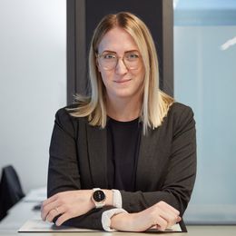 Annabel Mosenthin