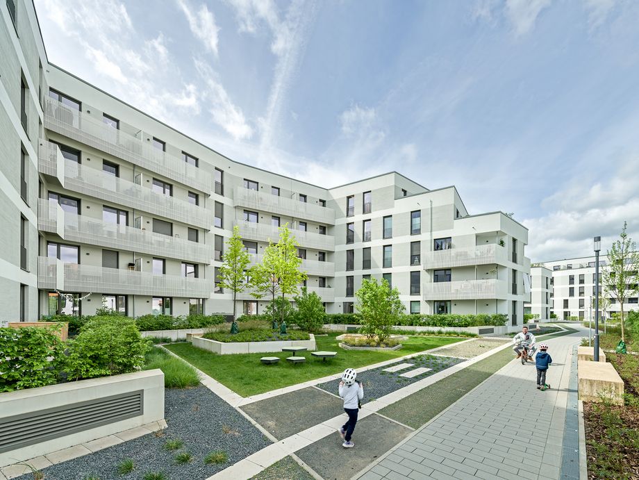 Vier Genossenschaften im Takt – Vorgebirgsgärten in Köln - Architektur: Lorber Paul Architekten GmbH, Köln; Landschaftsarchitektur: club L 94 Landschaftsarchitekten GmbH, Köln