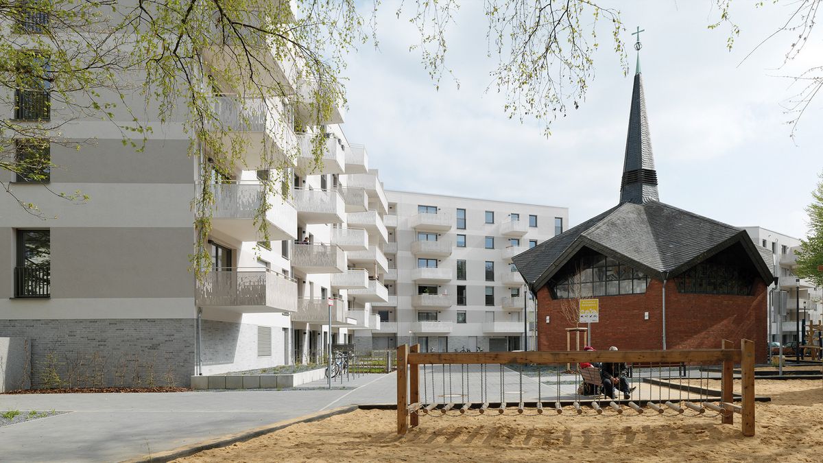 Wohnquartier Holsteinstraße, Köln; Architektur: Lorber Paul Architekten, Köln; Landschaftsarchitektur: Scape Landschaftsarchitekten, Düsseldorf