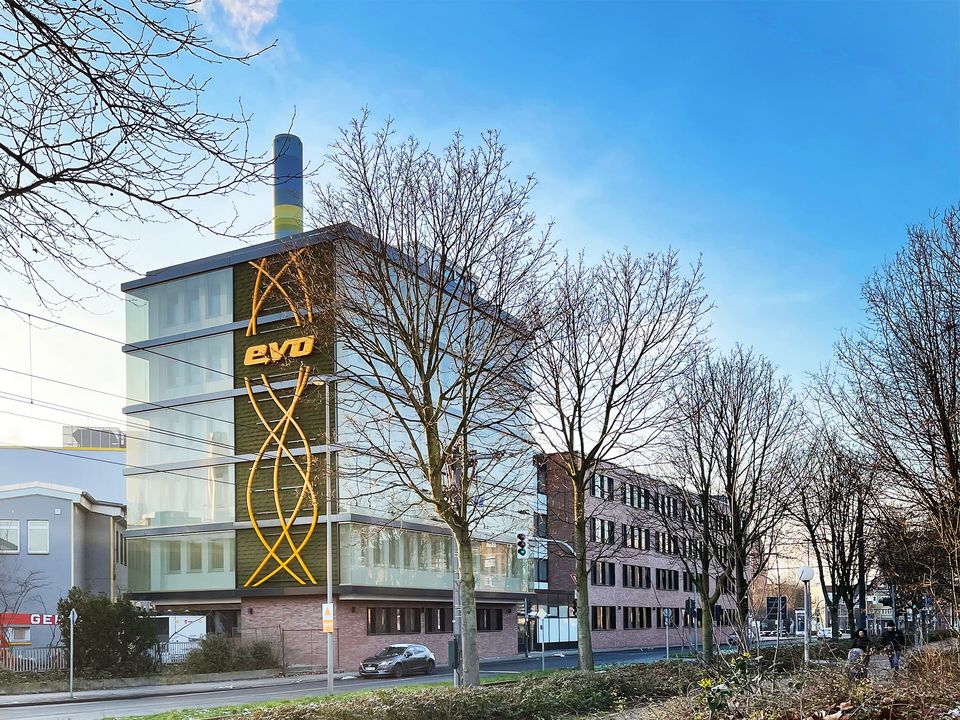 Fassadensanierung und Neugestaltung der EVO-Hauptverwaltung