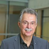 Porträt von AKNW-Präsident Ernst Uhing