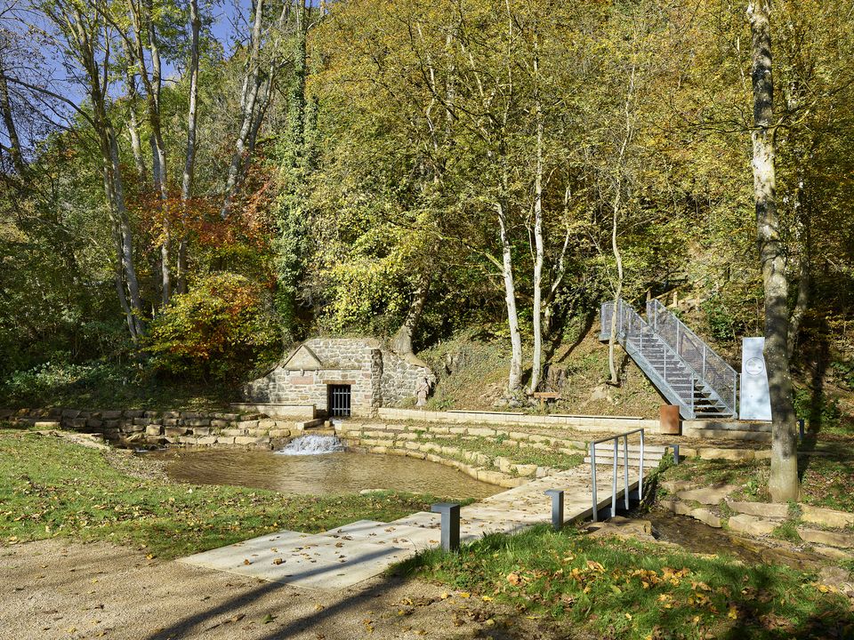 Stärker als die Flut _ Wiederaufbau Erftquelle Holzmülheim