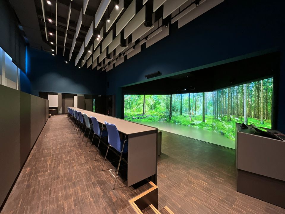 XR Lab – Einbau einer digitalen virtuellen Rauminstallation XR Lab – Einbau einer digitalen virtuellen Rauminstallation