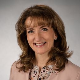 Bettina Kaes