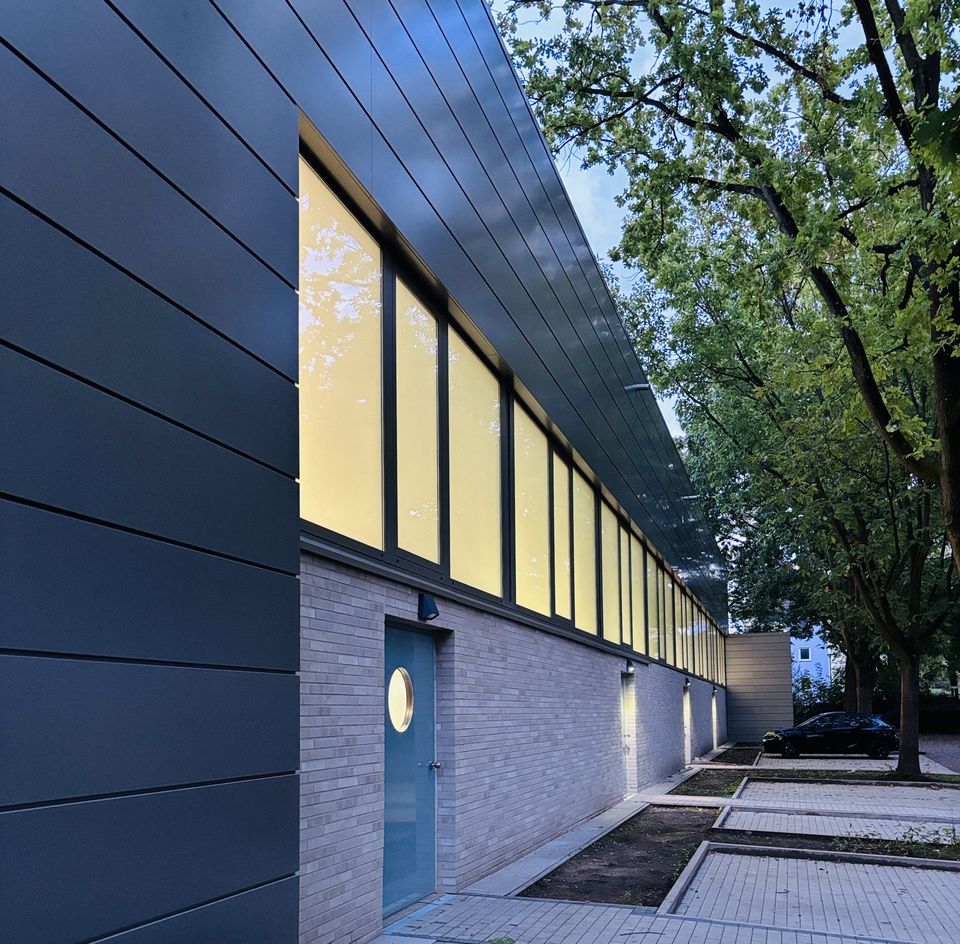 Sanierung der 3-fach Sporthalle Sekundarschule Königsbrügge